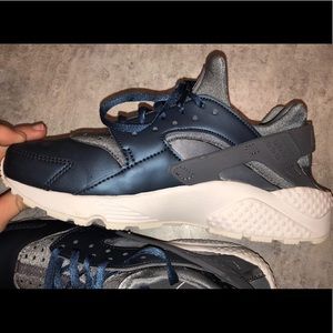 footasylum nike huaraches